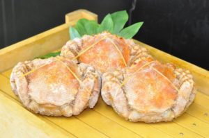 三陸産毛ガニ３杯