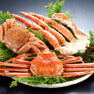 北海かにづくし（タラバ 1肩、毛蟹 2 杯、ズワイ蟹 2 杯)